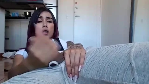 nice-looking T-beauty Plays With Her ramrod