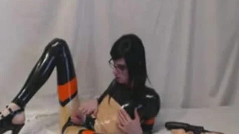 shemale In Chastity toys arse And Cums