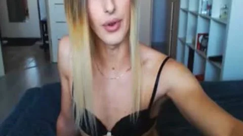Ladyboy Jerks Off