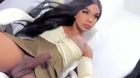 shemale Ladyboy Jerking cam