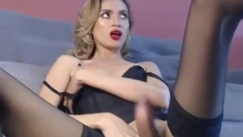 slim Colombian shelady In black underware And nylons Tugs Her large penis