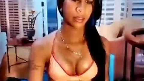 Seductive ebon ladyboy Faps Her large 10-Pounder