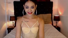 ladyman Have 10 Inch sextoy deep In Her pooper