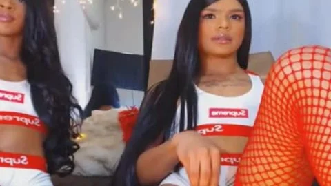 Twin ladyboy Giving Each Other A attractive cook jerking