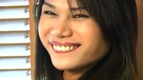 Football Player receives To nail delicious oriental ladyboy At A Hotel