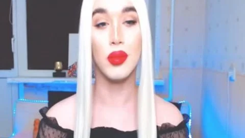 Wonder sheboy small mambos biggest cock