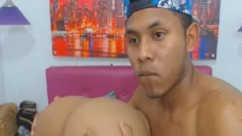 amazing tranny likes To suck dick
