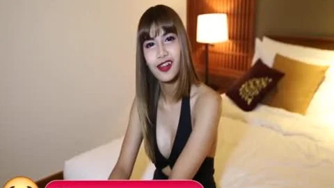 'HelloLadyBoy Thai hooker Welcomes Foreign knob With Her wazoo'