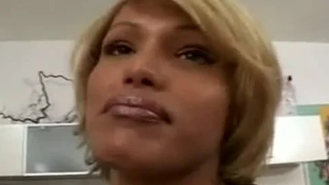 trannies In A threesome