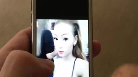 Ice And Samy In A Great handjob Scene