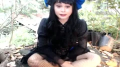 Sissy Fapping outdoors