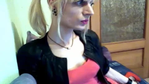 MNKTG cam Show