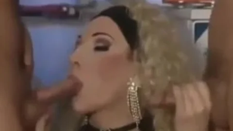 kinky blonde And 2 boyz