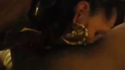 6735338 Riding gigantic darksome penis