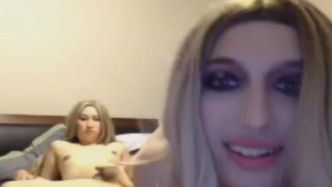 blonde chubby trannies Having A delicious fellatio-service