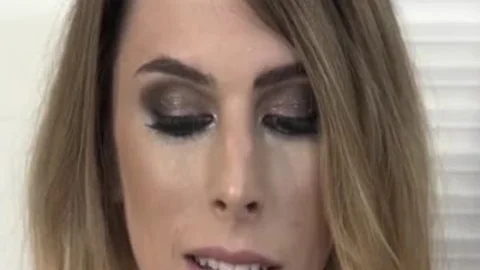 tranny And Two lesbian babes