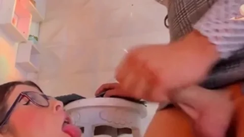 Colombian tgirl bang White girl During Livestream