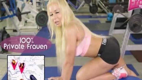 Deutsche Transe Wird Ohne Kondom butt Gefickt Und Bekommt Sperma In Den Arsch Creampie