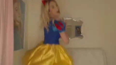 Cassie B. Lost Files-  Snow White With A knob