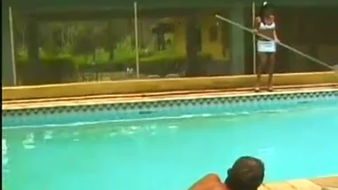 lalin girl tranny hammer By Pool