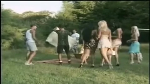 dirty Outdoor tranny grouppoke