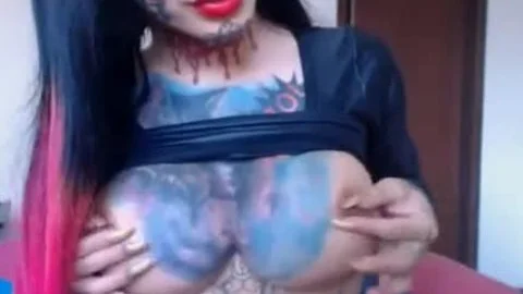 Badgirl nail