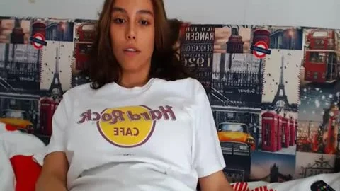non-professional ladyboy Ts Enjoys Herlself In A Solo Masturbation