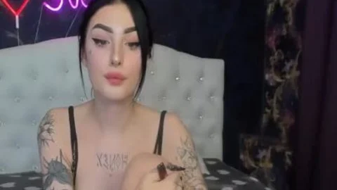 Evelyn tgirl Live love juice Show