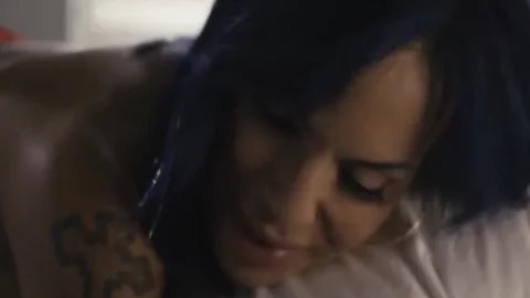 Trans Sensual - nasty sheboy babe Ts Foxxy loves A BBC In Her wazoo