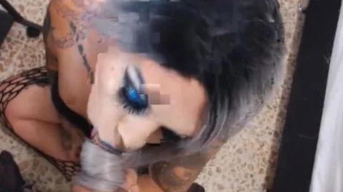 Inked Trans chick Gives A dirty POV oral