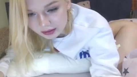 naughty blonde Ts Solo two