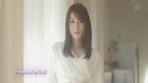 pretty Japanese shelady Wife Debut