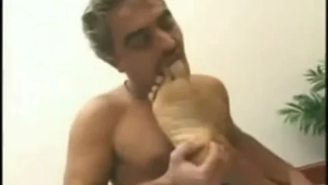 lady-man Eats fellow sucking boy before Facial From both men