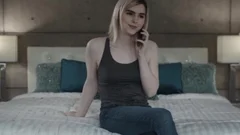 Dante Colle Helps Her concupiscent Stepsister TS Ella Hollywood On The daybed