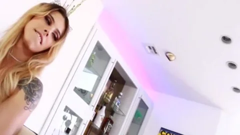 trannies Using toys For anal pleasure