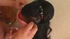 Blindfoldered t-girl sucking shlong
