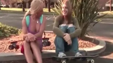 young ladyboy And tranny MILF Eat Each Other's sperm
