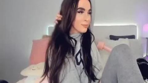 Sierradiamond webcam ladyboy