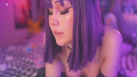 Cosplay shemale Princess Toying Her wazoo And engulfing big Didlo