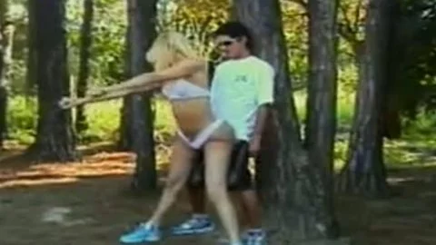 weenie engulfing Sunday- Gentlemens video