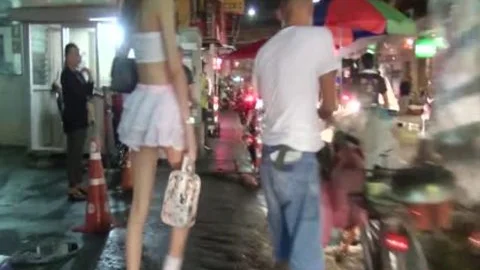 slim Thai tranny Needs Your Loving