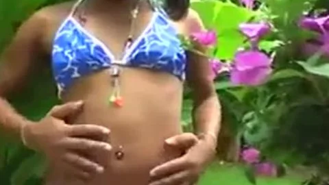 teen Ladyboy outdoors -wank &love juice