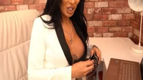 yummy Secretary