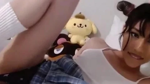 Petite Mexican Mami With diminutive 10-Pounder Camshows Solo