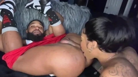 TS Kendall bonks A guy So valuable