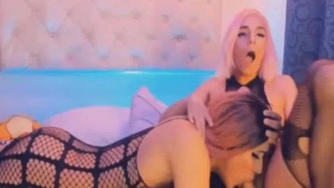 ladyboy crave To engulf A biggest 10-Pounder