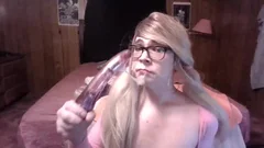 Sissy Daphne Gagging And Fisting