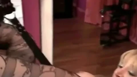 Eva Is Having a lot of enjoyment