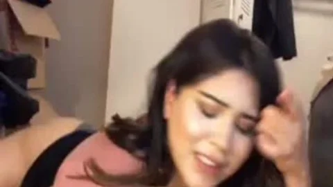 fine T-beauty Masturbates And Sucks penis In Live