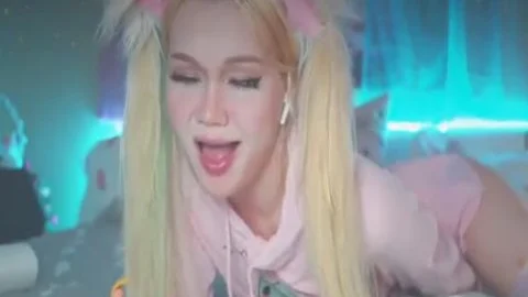 delicious web camera ladyboy sucking dildo